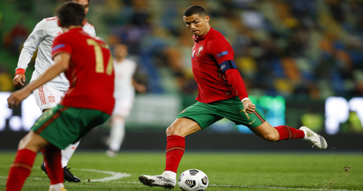 韦斯卡vs萨拉戈萨直播_韦斯卡vs萨拉戈萨直播免费看_高清韦斯卡vs萨拉戈萨直播赛事直播-24直播